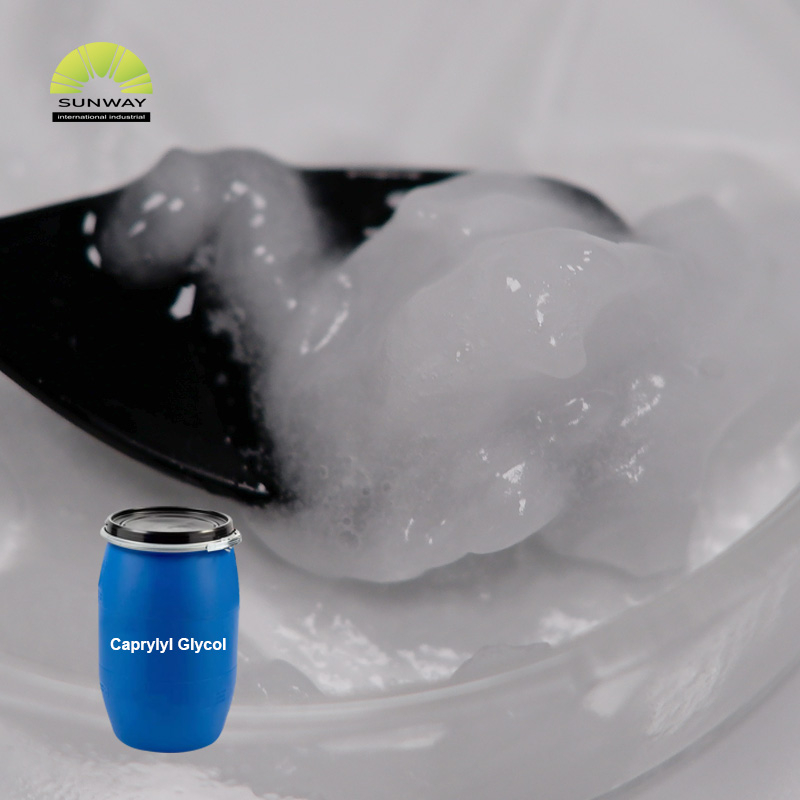 Высококачественный консервант косметического класса CAS 1117-86-8 Белая паста Каприлилгликоль